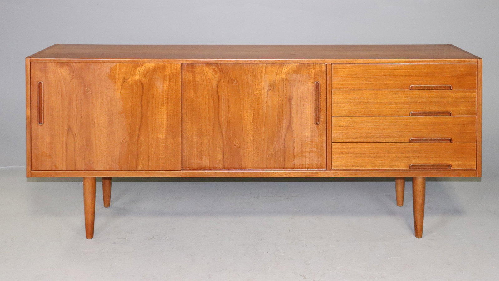 Mid Century Sideboard - Nils Jonsson Trento (1 of 8)