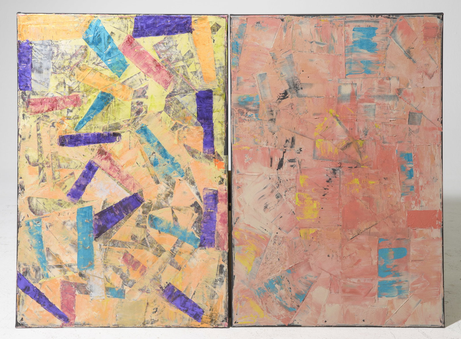 2pcs Unframed Abstract Art on Canvas: 2pcs Unframed Abstract Art on Canvas - 36 in tall x 24 x 1 each as shown