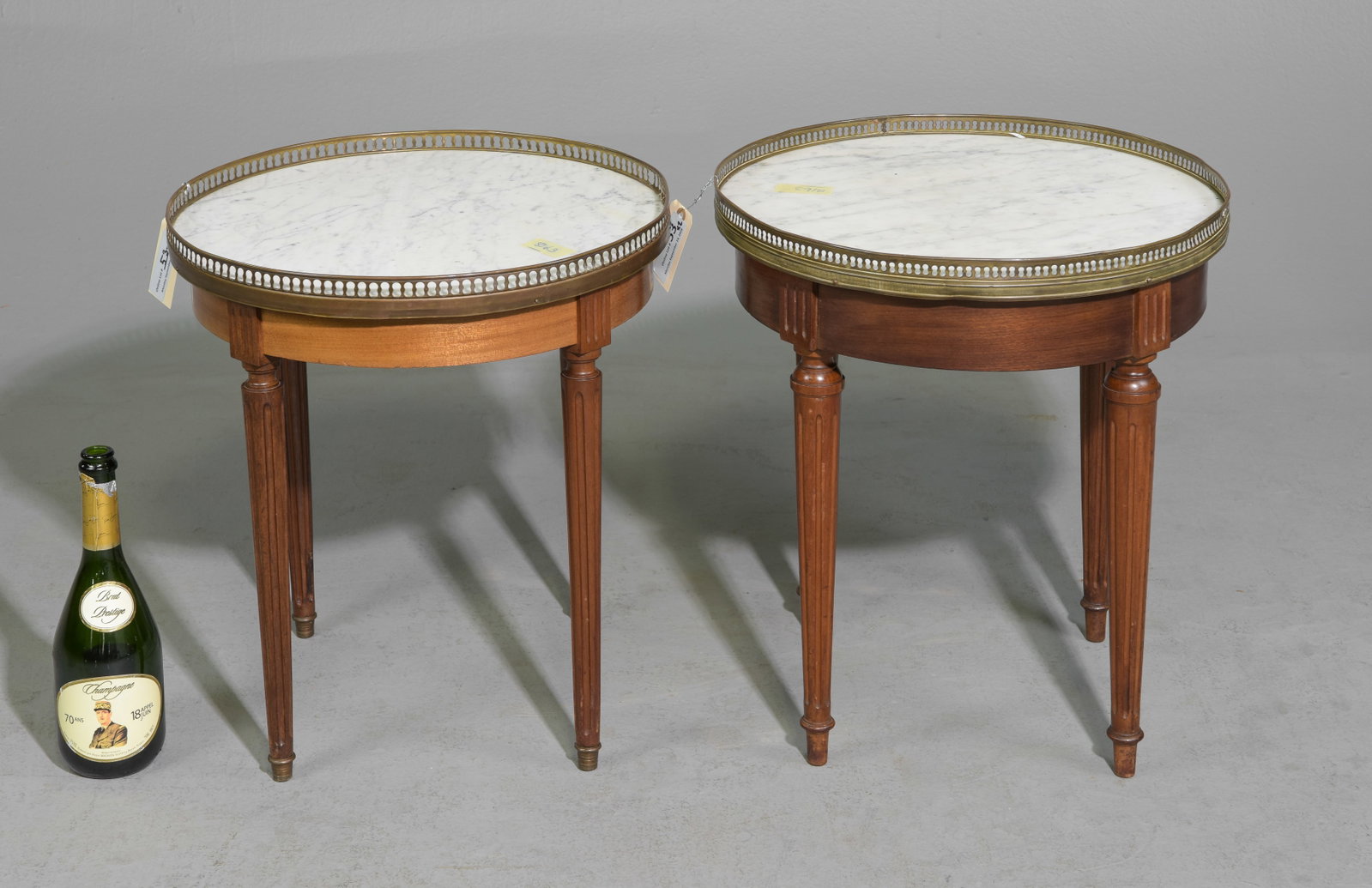 Louis XVI Style Pair of White Marble Top Side Tables (1 of 5)