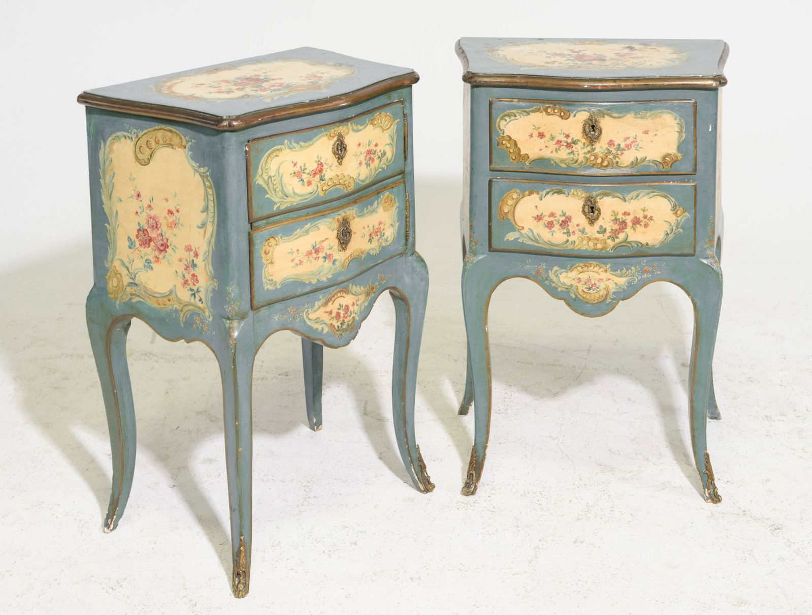 Venetian Rococo Style Pair of Hand Painted Chests (1 of 5)