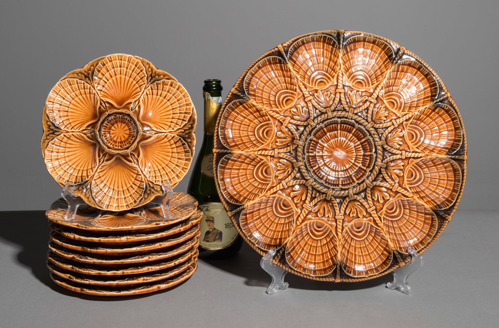 9pc French Scallop Plate Set - Platter & 8 Plates: 9pc French Scallop Plate Set - Platter & 8 Plates - Platter is 1 in tall x 15 inch diameter, Plates are 1 in tall x 9.5 inch diameter