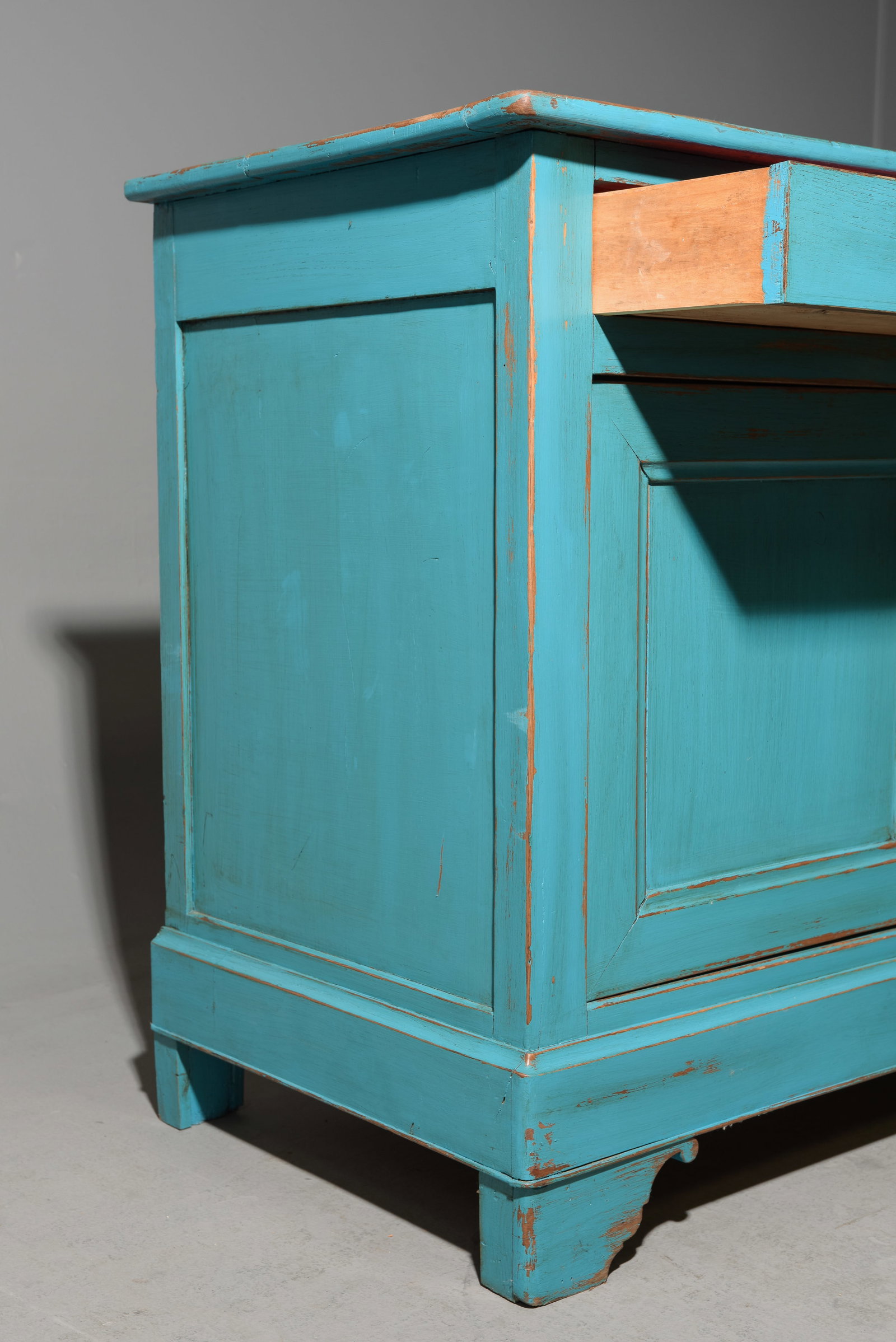 French Painted Two over Two Buffet / Sideboard - 6