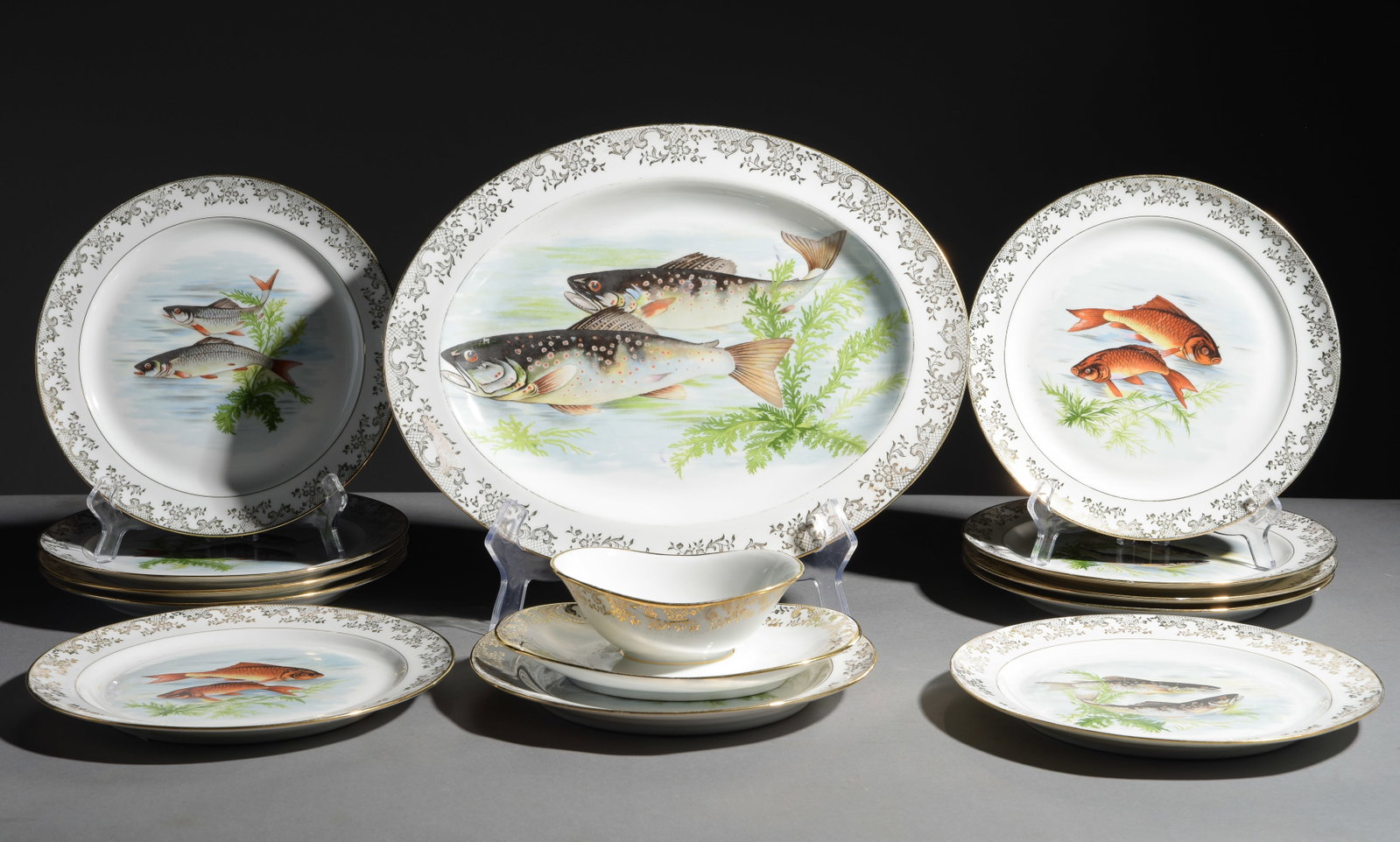 13pc French Fish Plate Set - Platter, Plates & Sauce Bowl: 13pc French Fish Plate Set - Platter, 11 Plates & Sauce Bowl - Platter is 1 in tall x 15 x 9.25, Plates are 1 in tall x 9.75 inch diameter and the sauce bowl is 2.75 in tall x 8.25 x 6