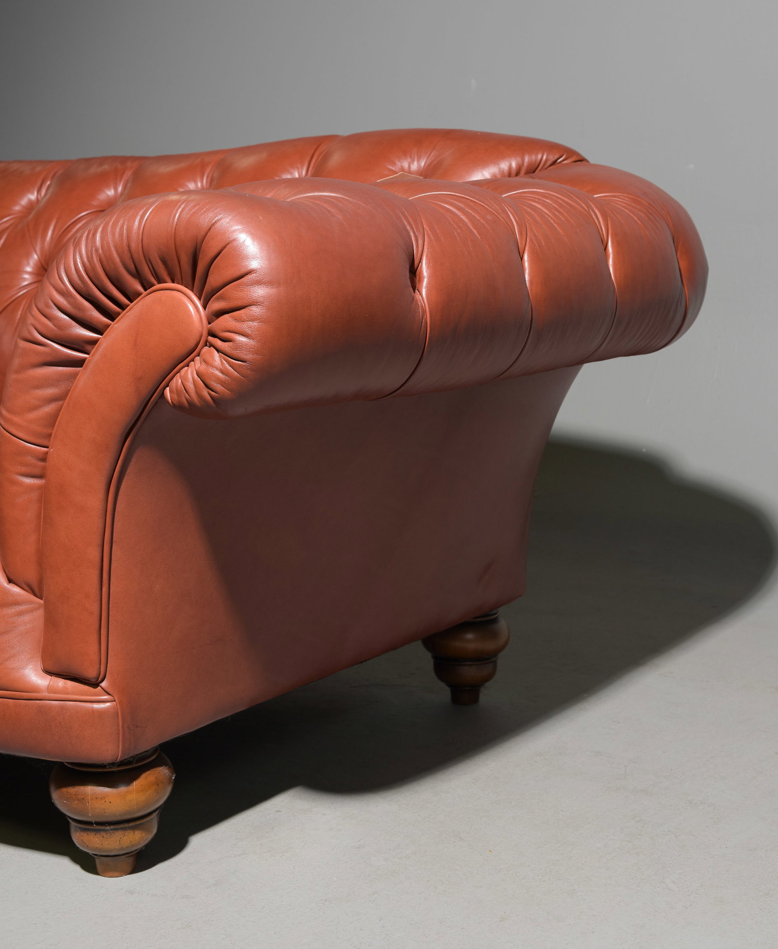 English Button Tufted Leather Scrolled Arm Sofa - 5