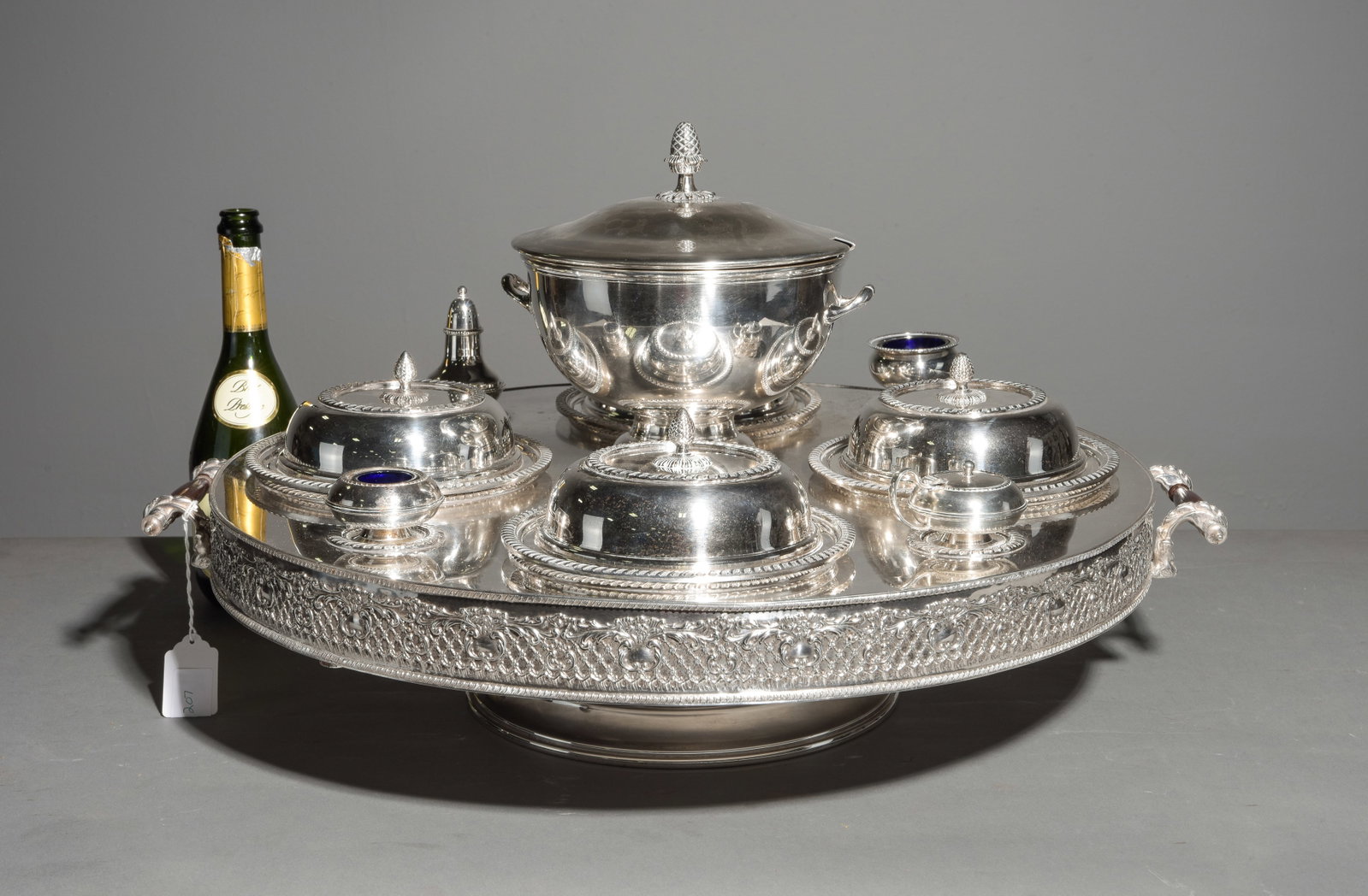 Sheffield Style Silver Plate Revolving Buffet Server (1 of 9)