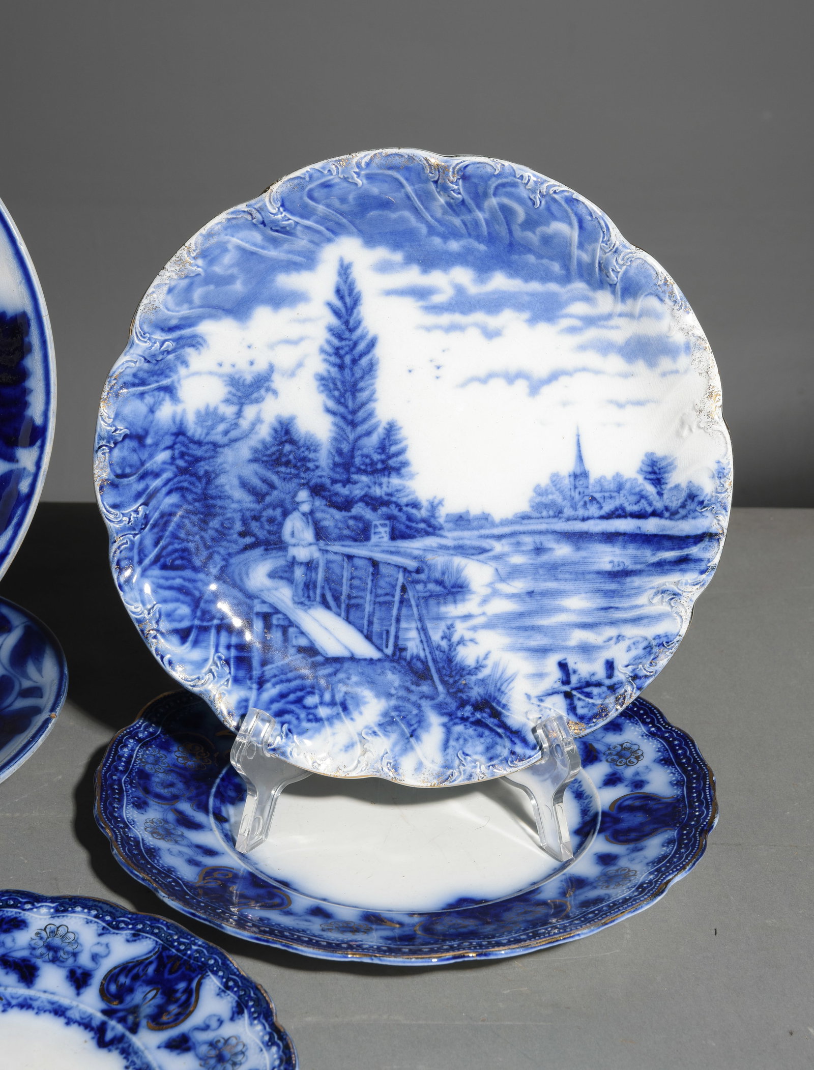 8pcs Assorted Flo Blue Plates - 2