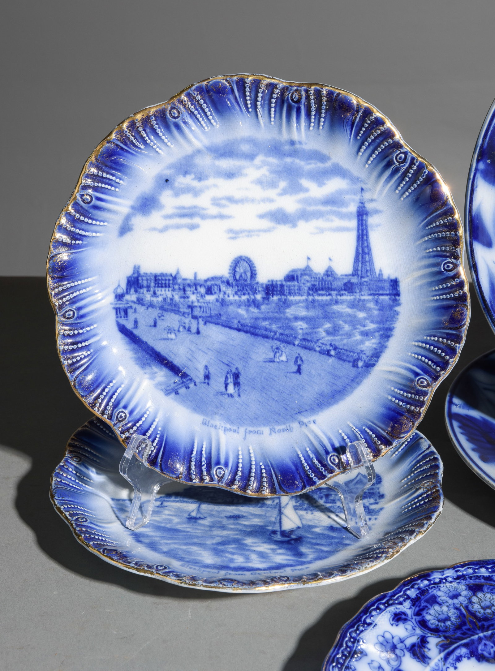 8pcs Assorted Flo Blue Plates - 3