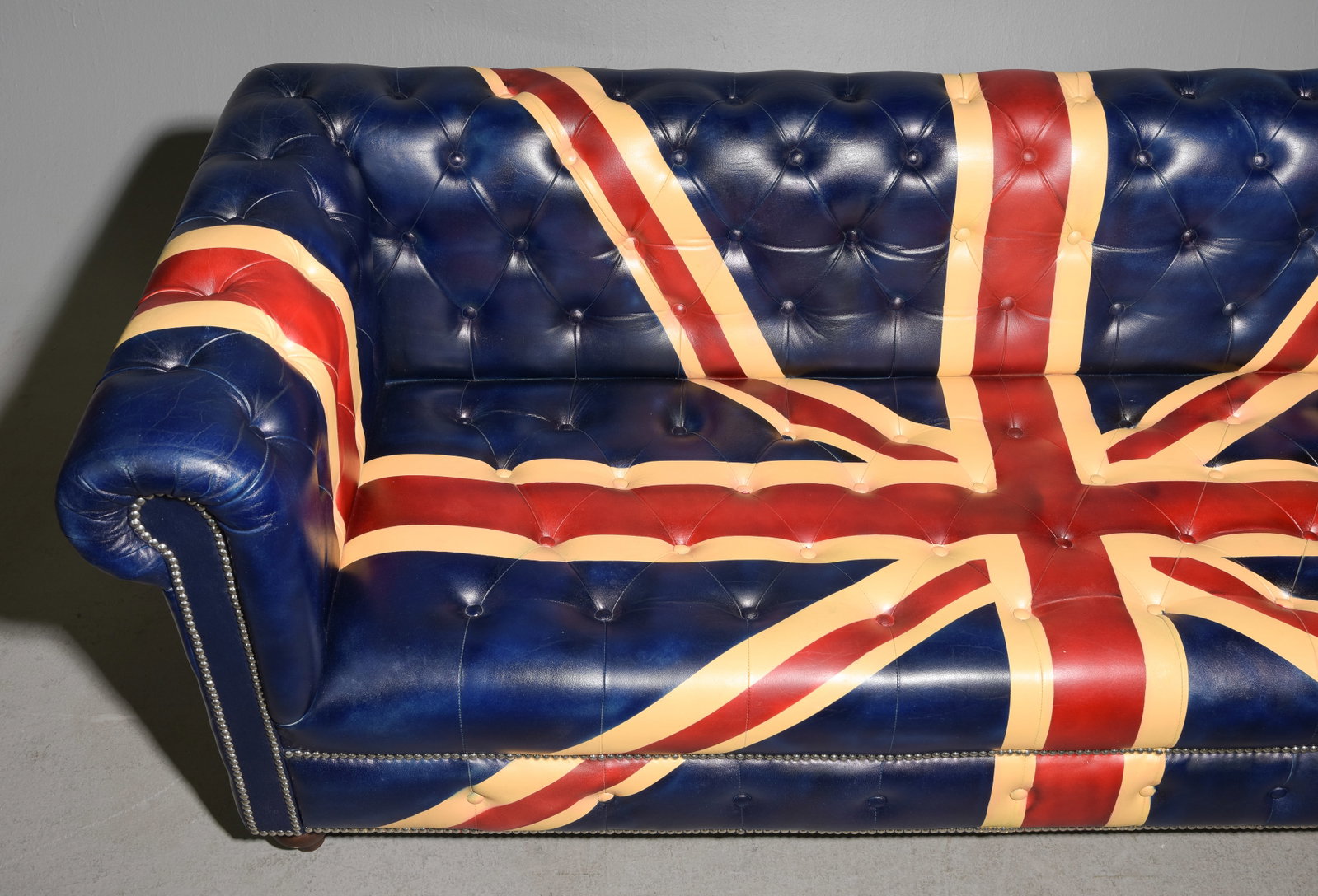 Union Jack Leather Button Tufted Sofa - 2