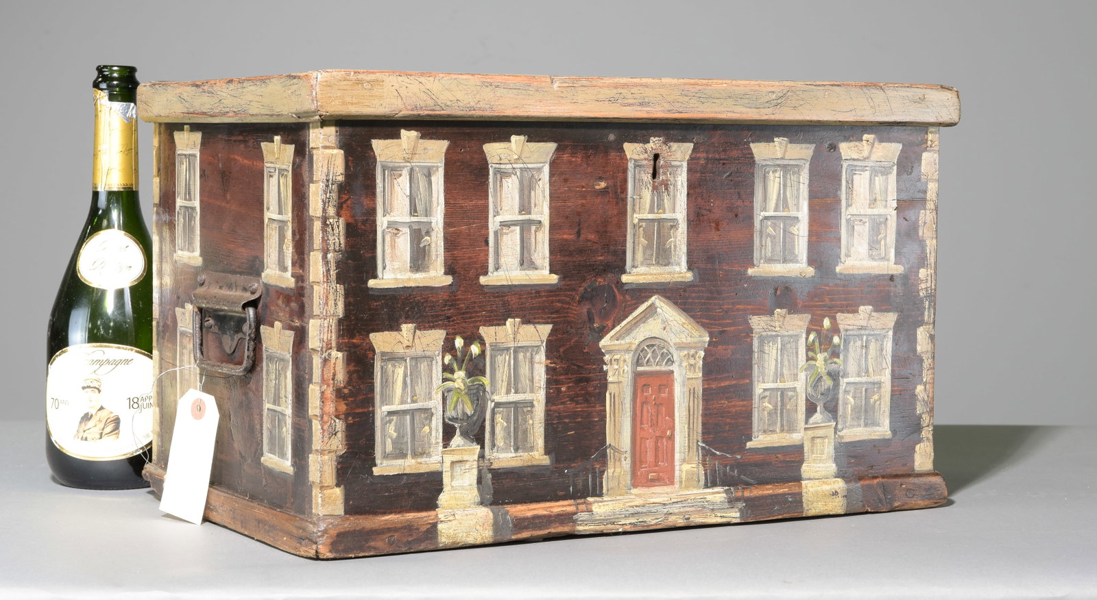 Antique Hand-Painted Work Box with House Fa?ade (1 of 4)