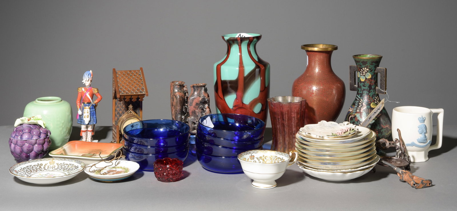 35pcs Assorted Glassware, Asian Vases, Etc. (1 of 6)
