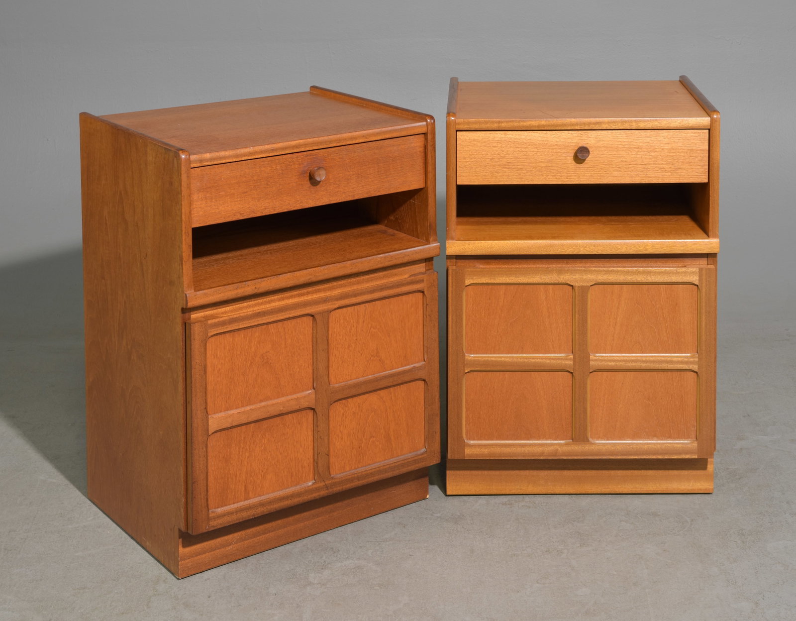 2 Mid Century Modern Bedside Cabinets - Nathan (1 of 6)