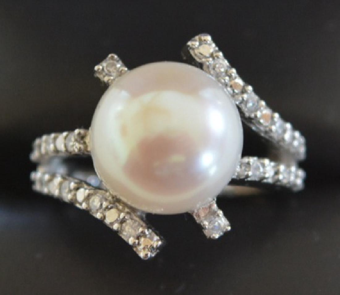Pearl Sterling Silver Ring (1 of 2)