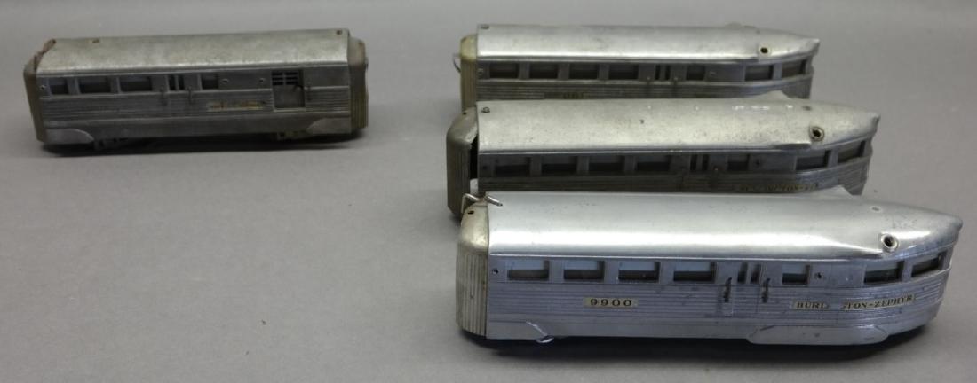 Burlington Zephyr Train Set 9900 Engine (1 of 5)
