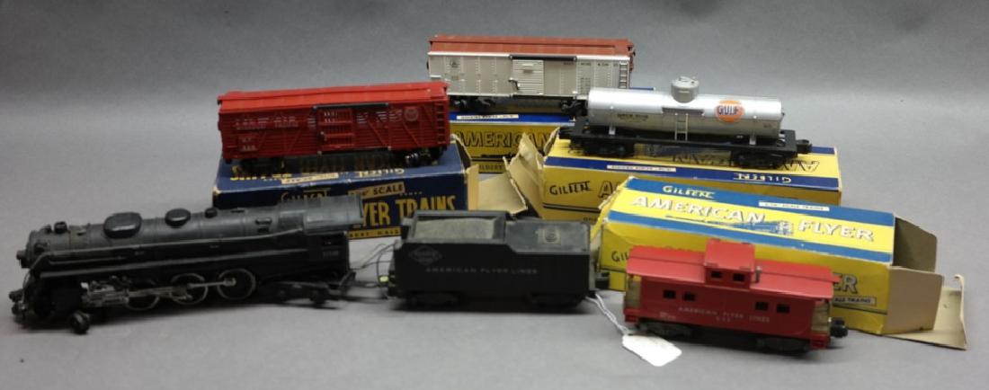 American Flyer 21130 Engine w/4 Cars w/Boxes (1 of 7)