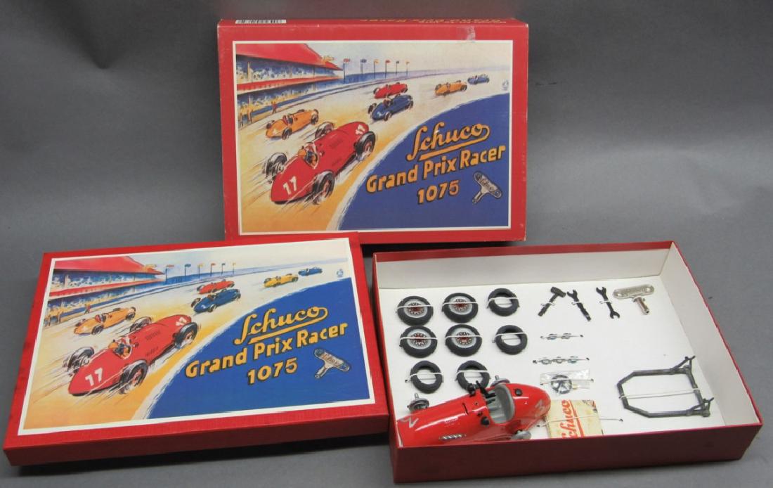 Schuco Grand Prix Racer 1075 w/ Box & Sleeve (1 of 9)