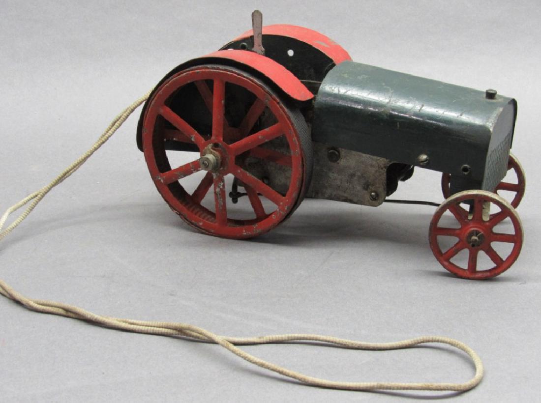 Clockwork Wind Up Tractor with Pull string (1 of 9)