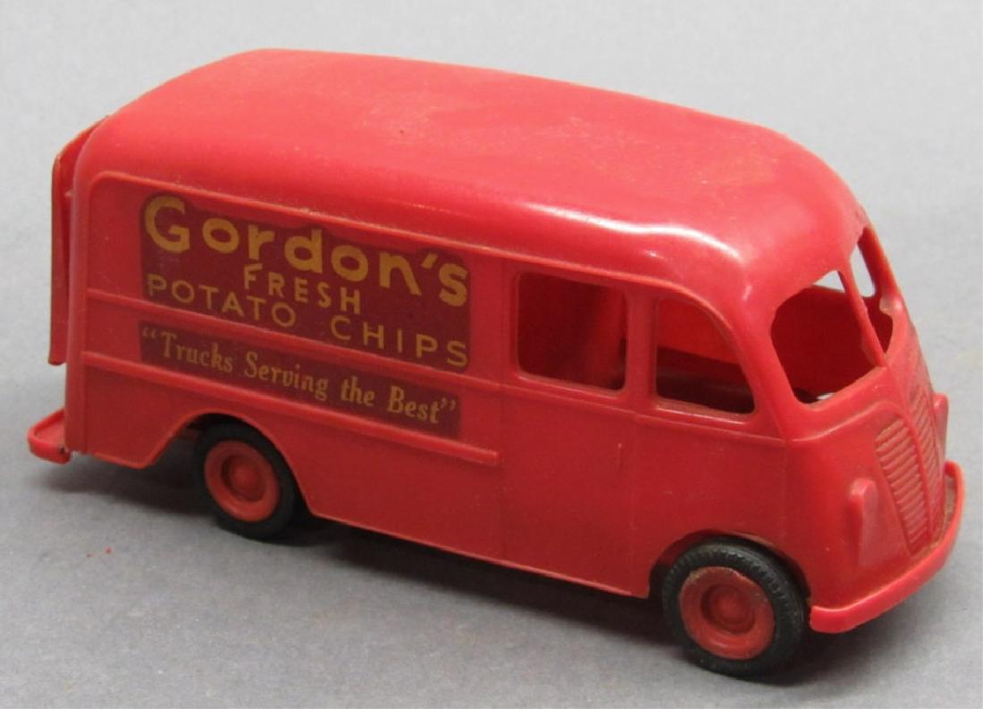 Product Miniature IH Metro Van- Gordon's Chips (1 of 4)