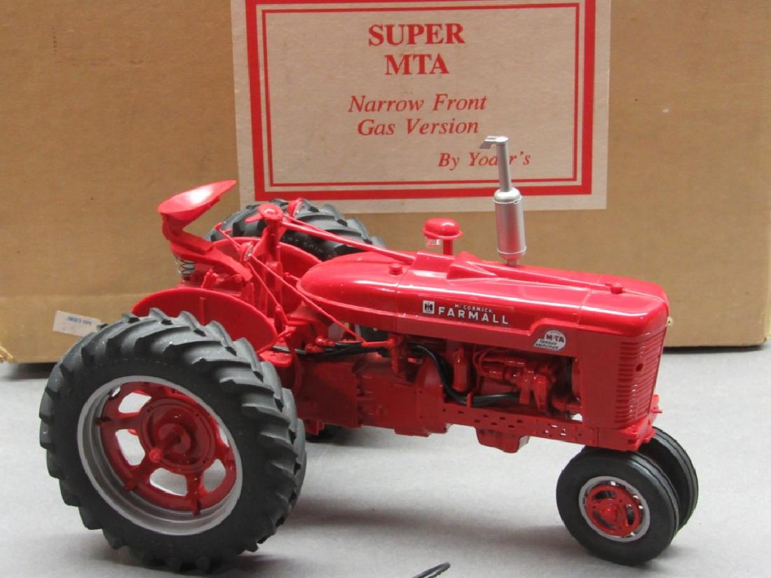 Yoder Super MTA Narrow Front Tractor w/box (1 of 7)