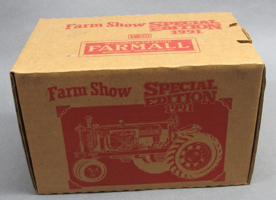IH McCormick Deering 5-20 Farmall 1991 Farm Show (1 of 4)