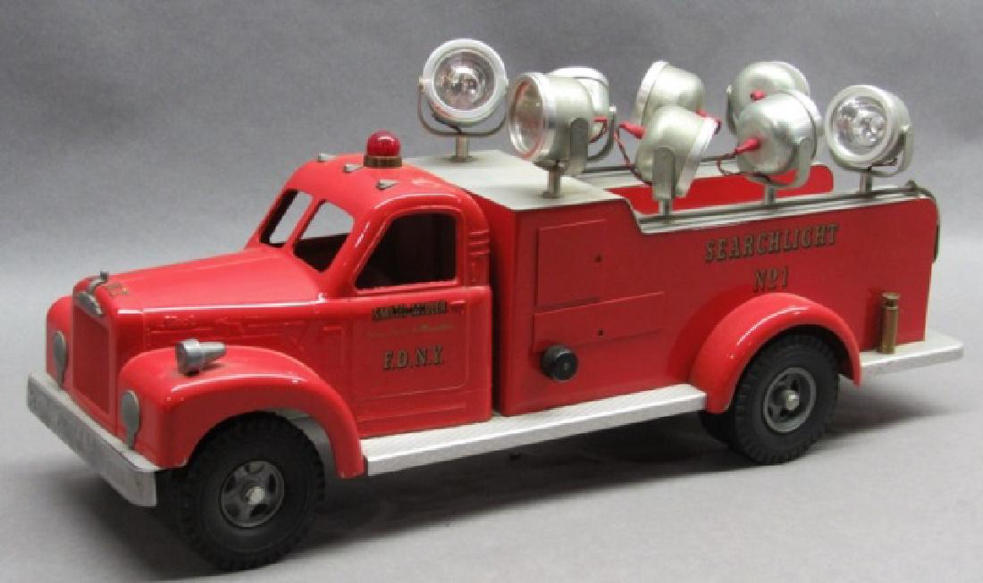 Smith Miller B Mack #1 Searchlight Truck- (1 of 13)