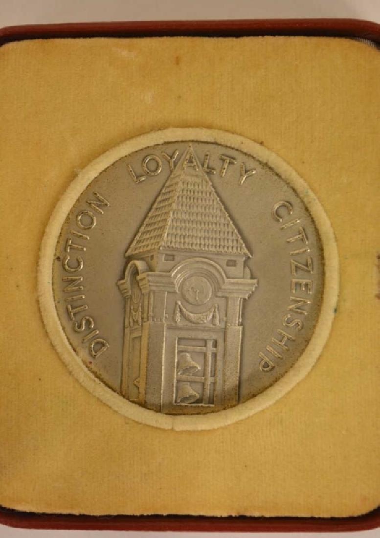 Tiffany Sterling Indiana University Alumni Award: Tiffany & Company Sterling Silver Indiana University Distinguished Alumni Service Award for 1972. The award comes in the original Tiffany case and weighs 2.03 troy ounces.