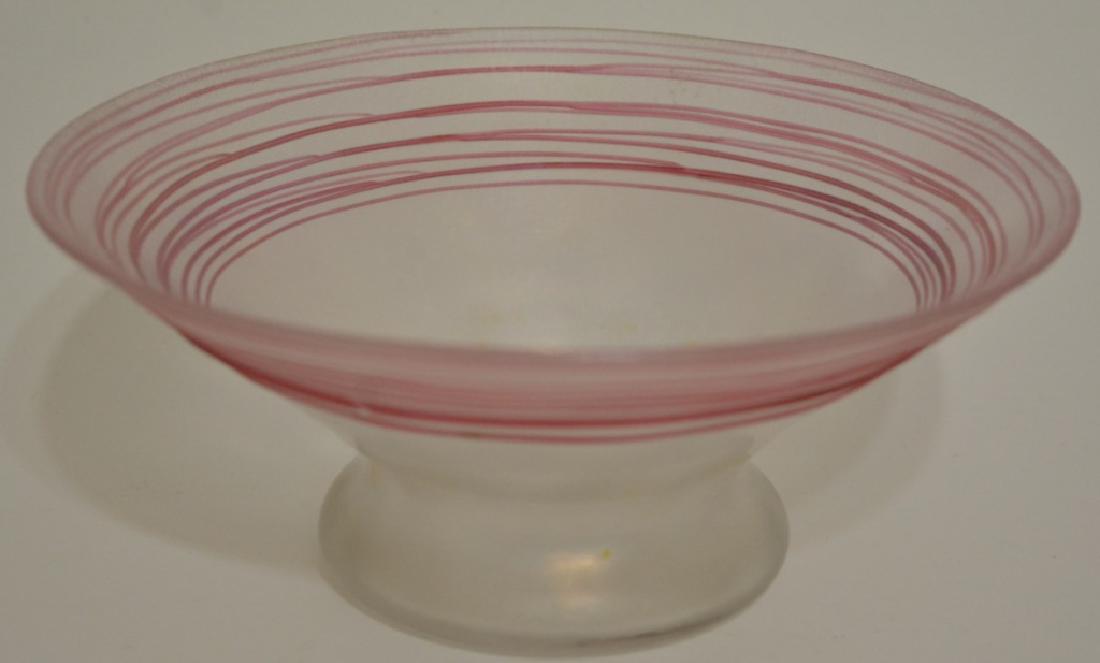 Steuben Verre De Soie Bowl With Red Reeding (1 of 5)