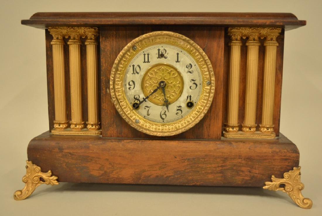 WM.L. Gilbert Clock Co. Mantel Clock (1 of 4)