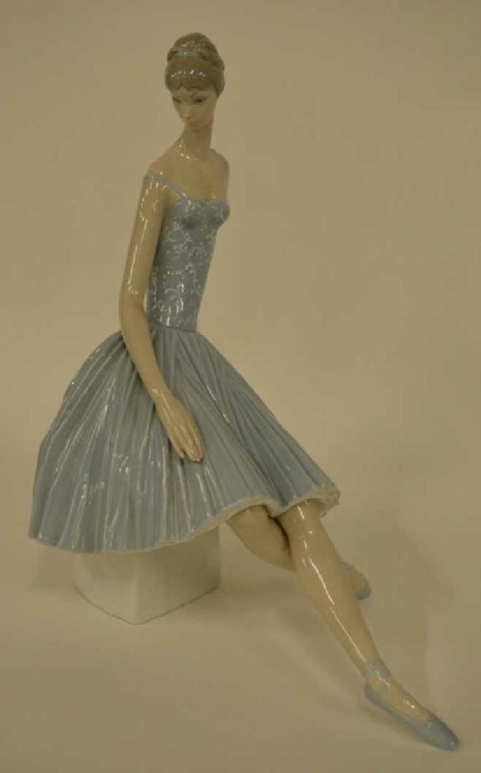 Lladro "Ballerina" Figurine #4559 (1 of 3)