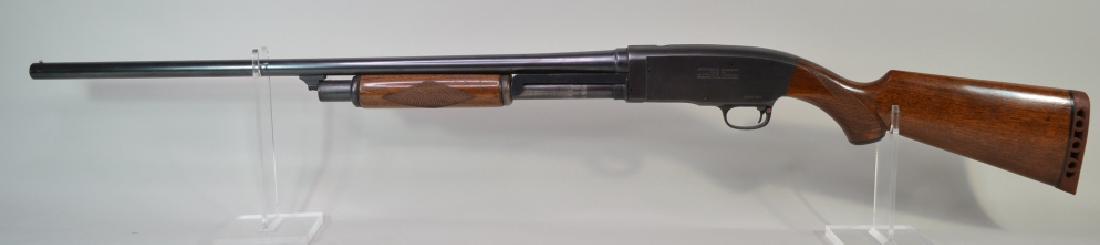 Stevens Browning Model 620 16 Gauge Pump Shotgun: Stevens Browning Model 620 pump shotgun in 16 gauge. The shotgun has a 30" barrel and is in nice used condition. Serial #U93386. FFL required for transfer. (167-2) (260)