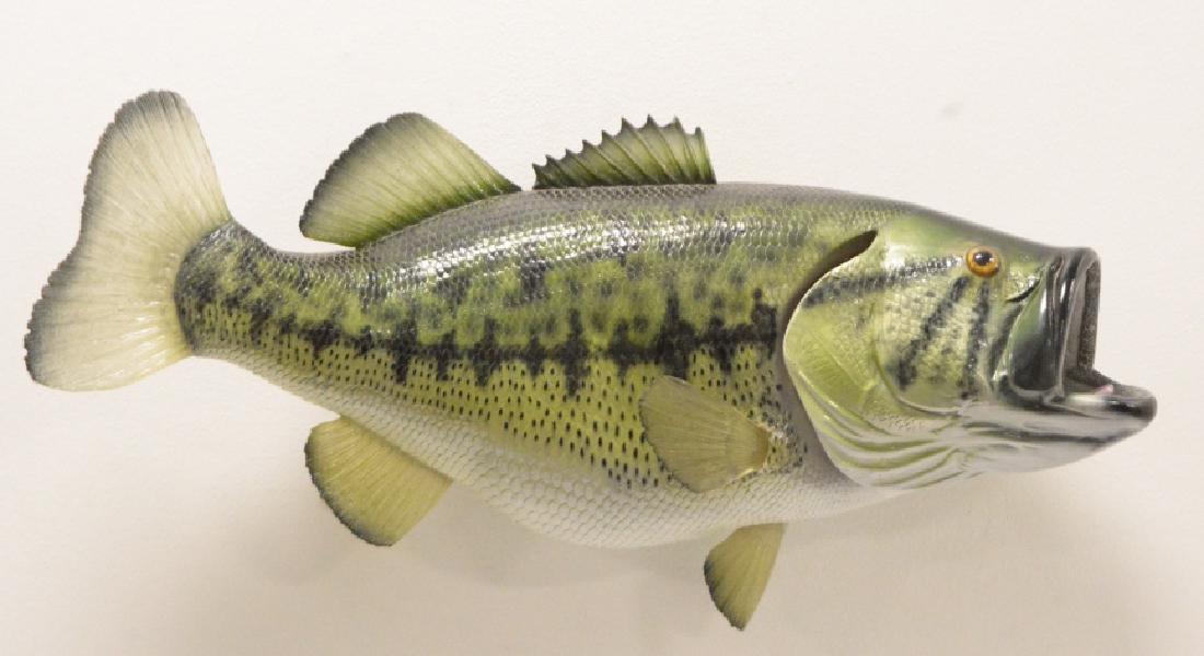 Full Body Faux XL Large Mouth Bass Wall Mount: Nice full body faux taxidermy XL large mouth bass wall mount. Measures approximately 26" across by 13' tall.