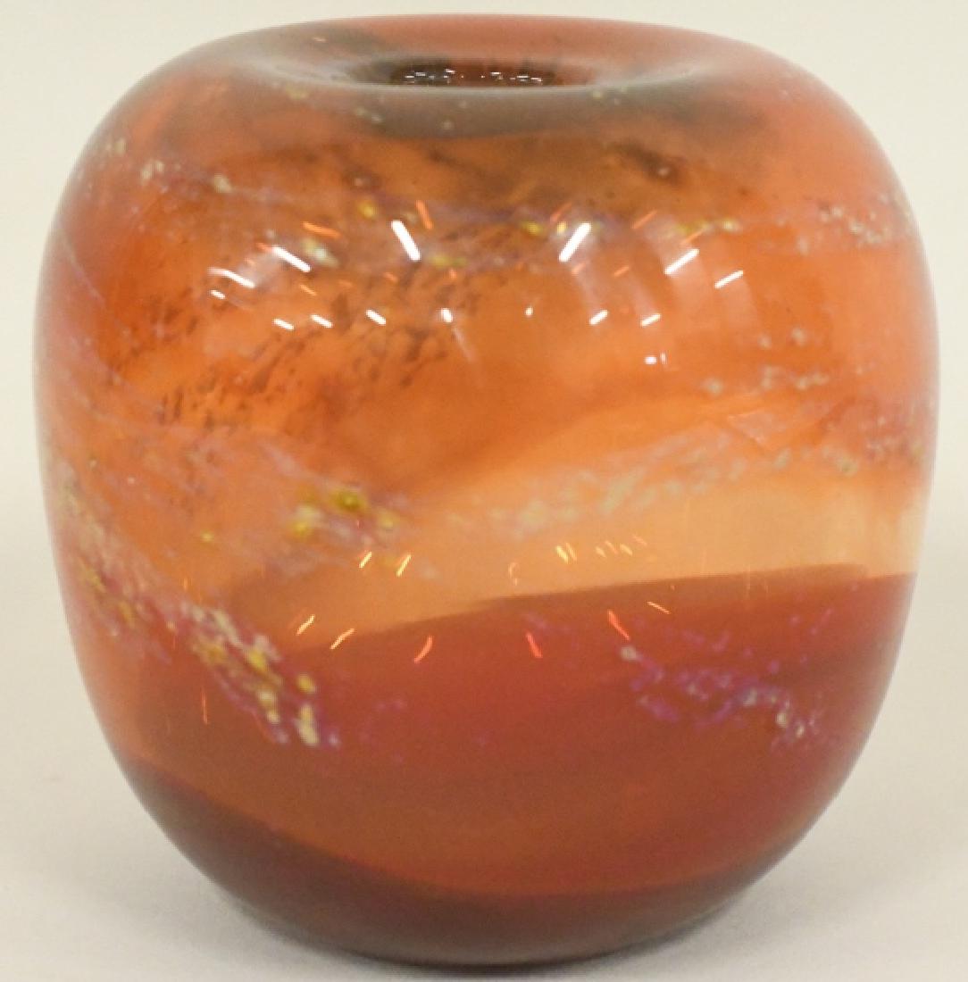 Charlotte Roth Blood Orange Swirl Art Glass Vase: Beautiful blood orange swirl art glass vase by Wisconsin artist Charlotte Roth. The vase is in great condition with no chips or cracks. Signed Charlotte Roth. Measures 5-1/4" across x 5-1/2" tall.