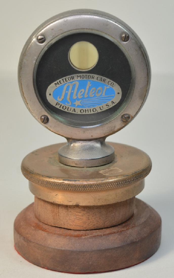 Meteor Motor Car Temp Gauge w/ Custom Base (1 of 3)