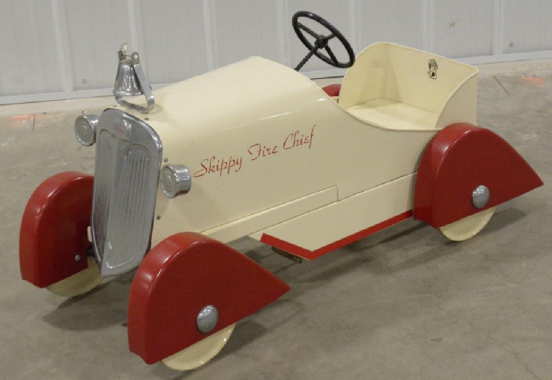 Skippy Fire Chief Pedal Car-Restored (1 of 4)