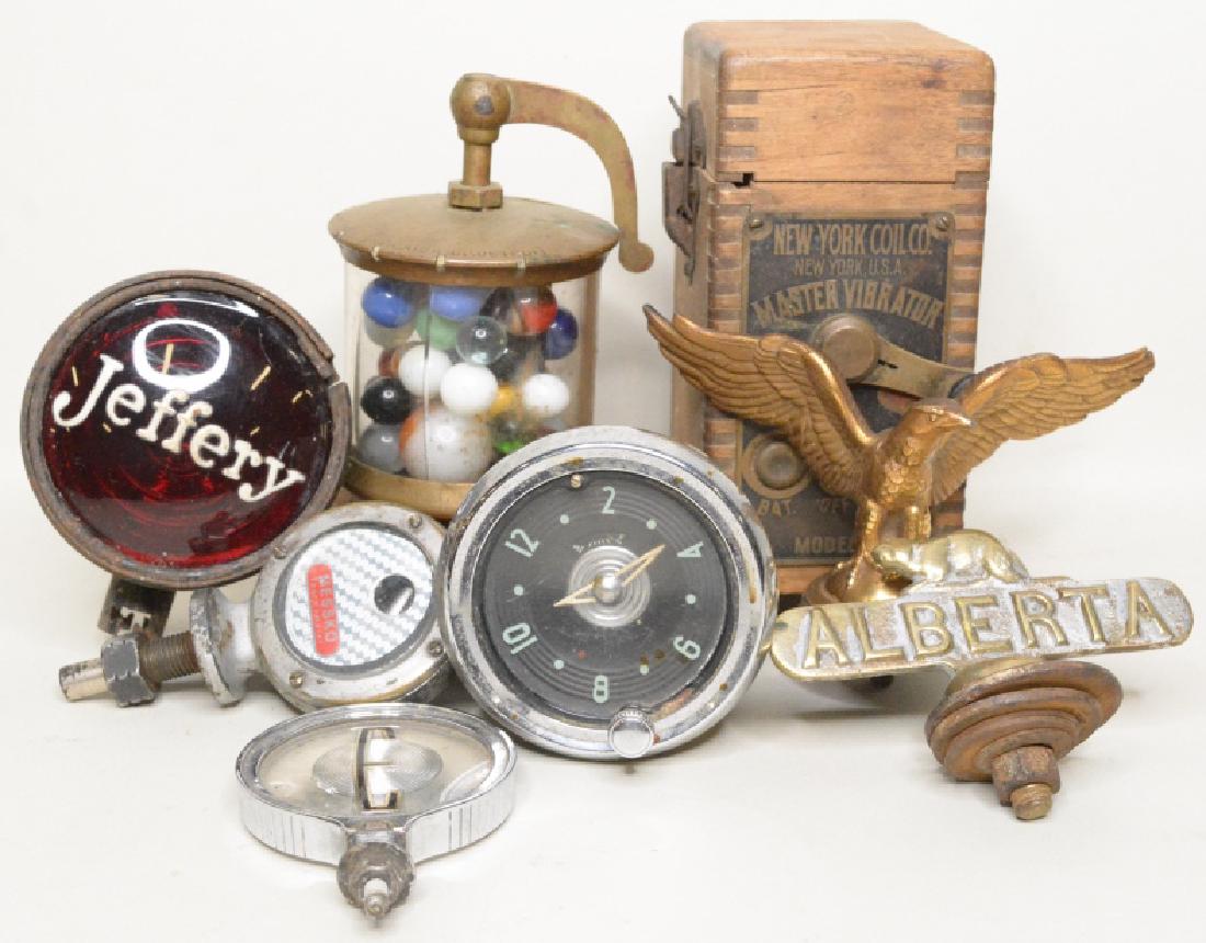 Lot Of Misc. Vintage Automotive Parts (1 of 6)