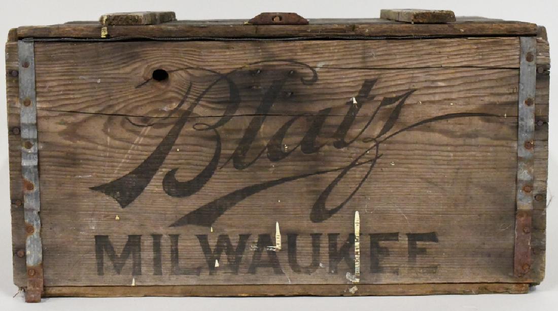 Blatz Beer Advertising Crate (1 of 6)