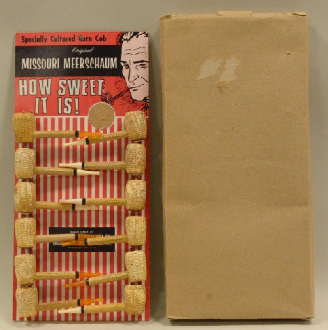 Missouri Meeschaum corn cob pipe display easel (1 of 4)