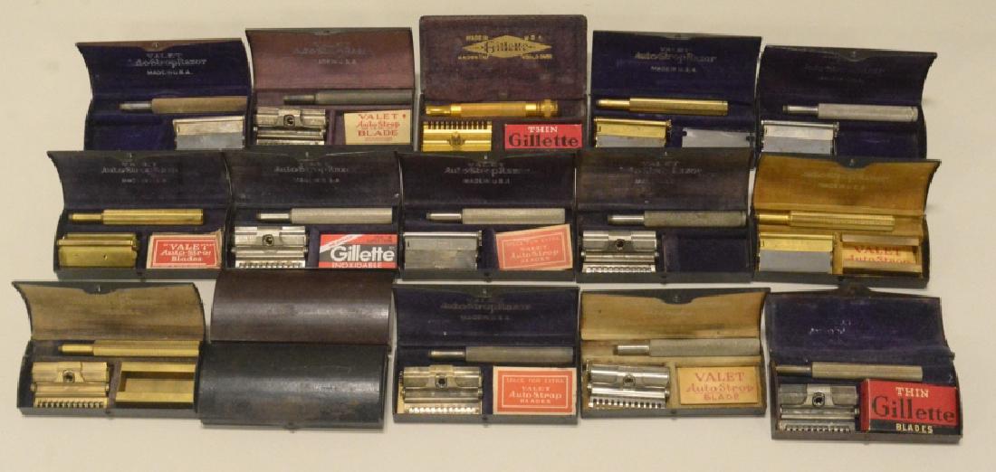 Lot of vintage Auto Strop Razors in Metal Cases (1 of 4)