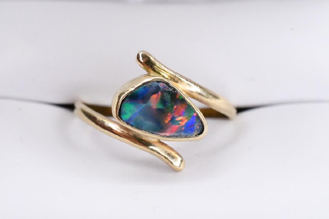 Ladies 14K Yellow Gold Fire Opal Ring (1 of 2)