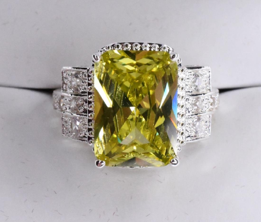 Sterling Silver Yellow Green Sapphire Ring (1 of 2)