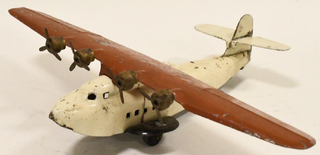 Wyandotte China Clipper Airplane (1 of 3)