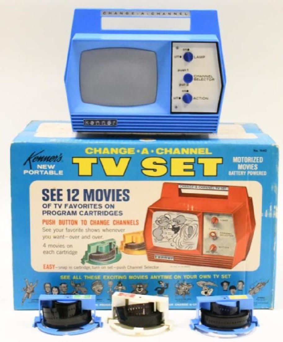 1966 Kenner's Change-A-Channel TV Set In Box (1 of 7)