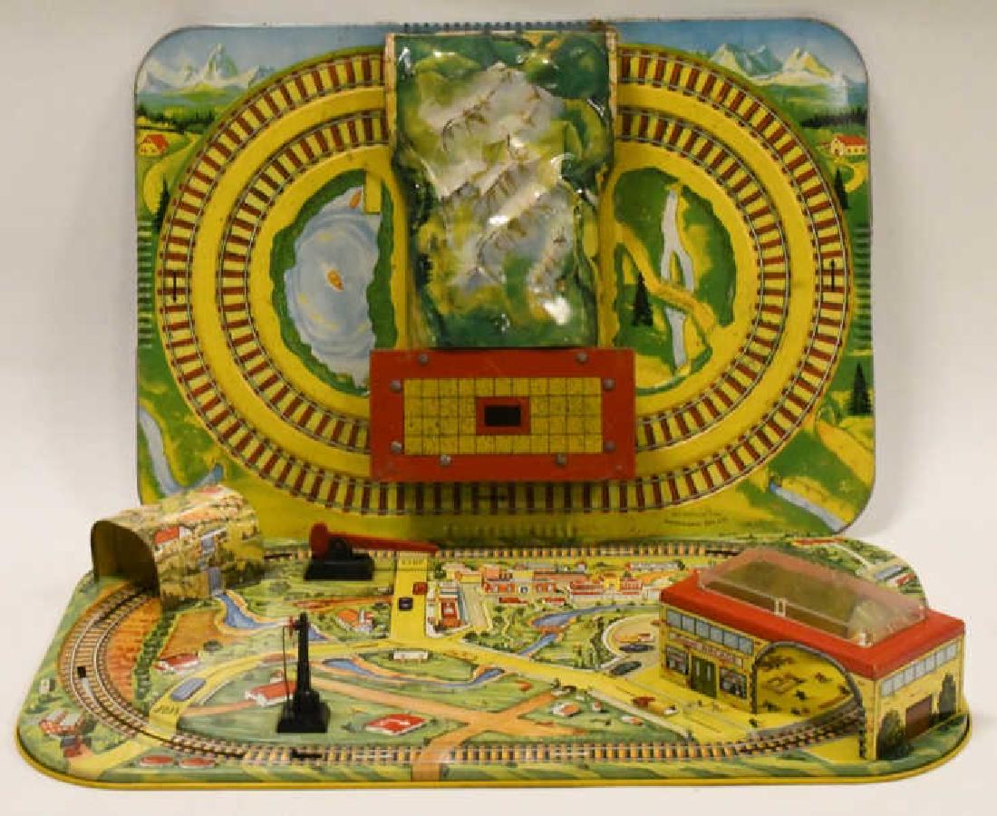 Lot Of 2 Tin Litho train Layouts (1 of 7)