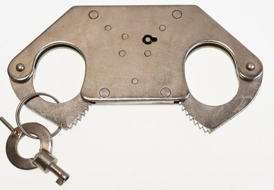 Russian Thumb Cuffs With Key (1 of 3)