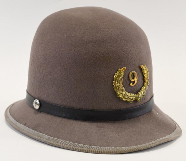 Early American Police Helmet / Cap With Badge (1 of 5)