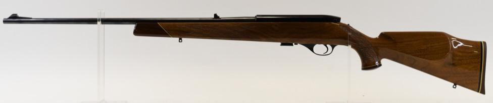 Italy Weatherby Mark XXII 22 LR Slide Action Rifle: Very nice Italian made Weatherby Mark XXII slide action rifle in .22 long rifle. The rifle has a 24" barrel and deluxe wood stock, comes with extra mag. Very nice condition with only light use. Serial