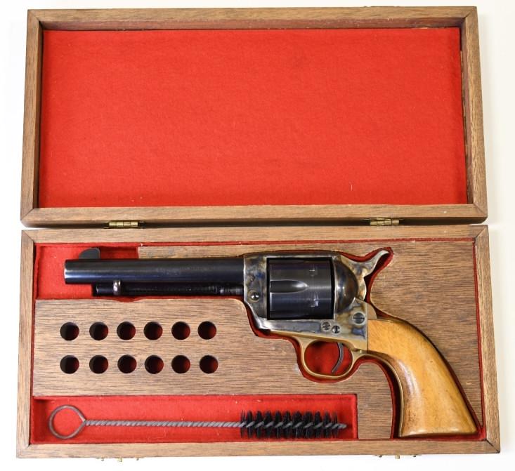 Inter Continental Dakota .45 Long Colt Revolver: Nice Italian made Inter Continental Arms Dakota revolver in .44 long colt. The six shot revolver has a 5.5" barrel, stainless & blue finish and is in nice condition with a wood display box and cleanin