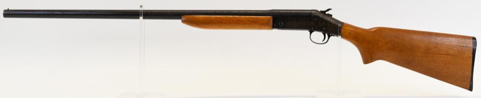 H&R Topper Model 53 16 Ga. Single Shot Shotgun: Nice Harrington & Richardson Topper Model 53 single shot shotgun in 16 gauge. The shotgun has a 28" barrel and is in good used condition with some wear. SN:AP265701. FFL required for transfer. (349-3)