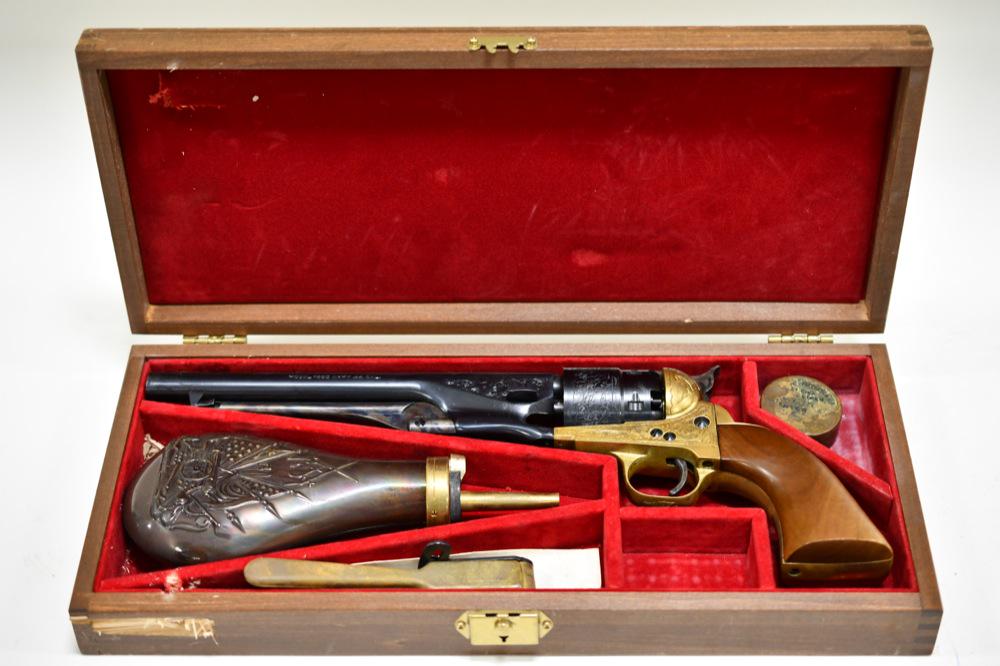 Italian Colt Army 44 Cal. Black Powder Revolver: Great condition Italian made Colt replica Model 1860 Army black powder 6-shot revolver in .44 caliber. Comes with wood box with powder flask and tool. The revolver has a 7.75" barrel and is in great u