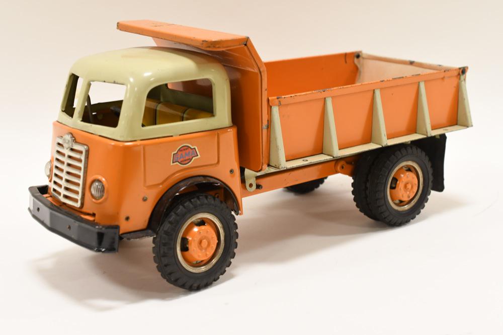 GAMA West Germany Hydraulic Dump Truck (1 of 5)