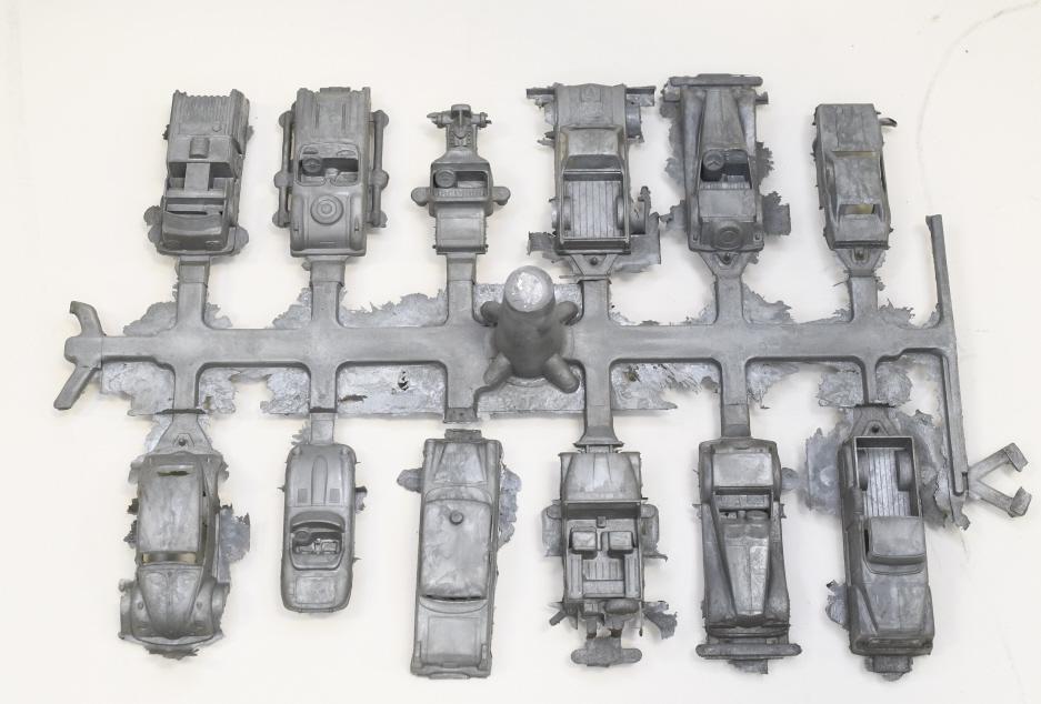 Vintage Midgetoy Factory Mold Casting (1 of 3)